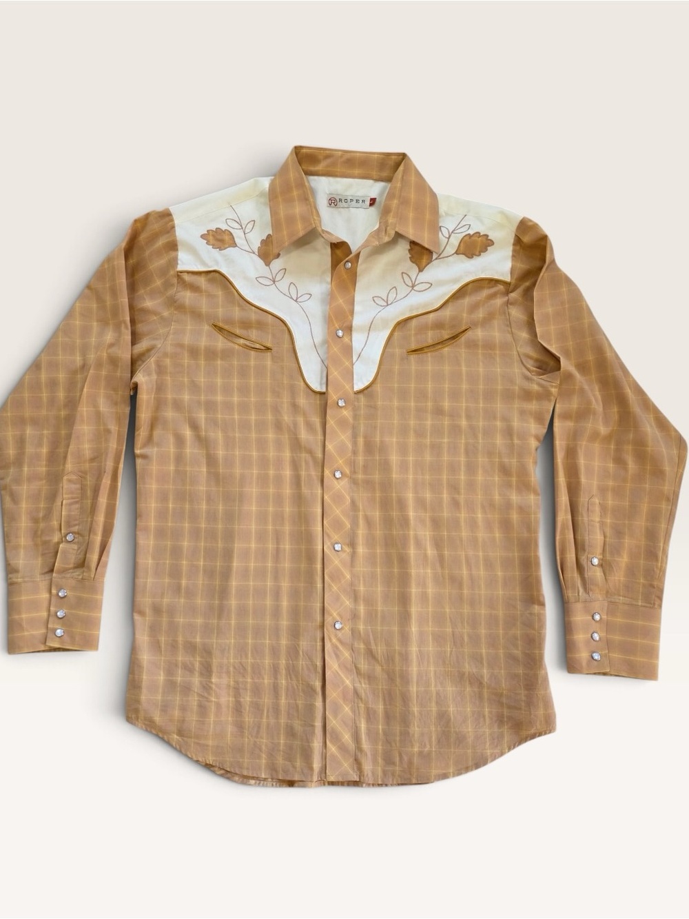 Roper Women’s Western Pearl Snap Embroidered Cowgirl Shirt Large